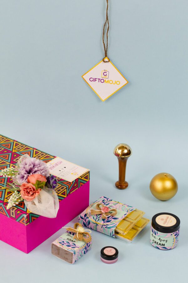 Diwali Beauty Gift Box Gift Hampers in Gurgaon Delhi NCR Noida India Gift Hampers in Gurgaon Delhi NCR Noida India