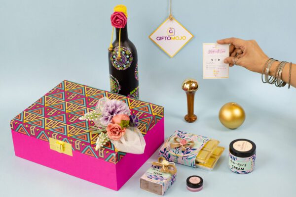 Diwali Beauty Gift Box Gift Hampers in Gurgaon Delhi NCR Noida India Gift Hampers in Gurgaon Delhi NCR Noida India