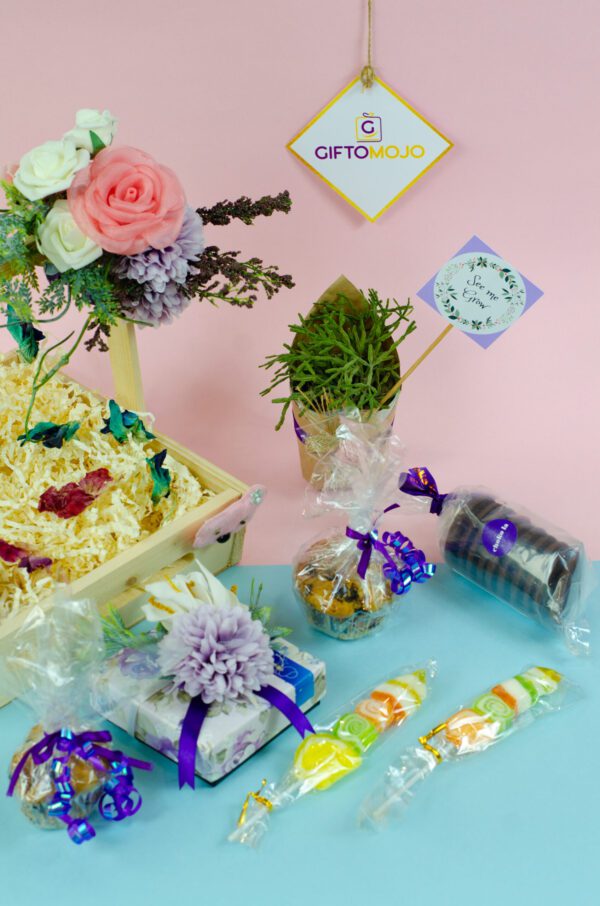 Floral Baby Shower Wrap Gift Hampers in Gurgaon Delhi NCR Noida India