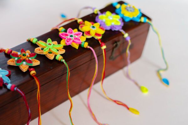 Quilling Premium Rakhi Box with Pure Honey Gift Hampers Online in Gurgaon Delhi NCR Noida India